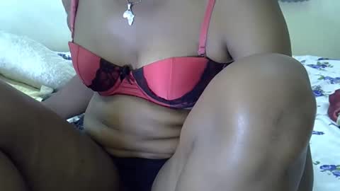 Snapshot of sweet_dori33 chatting on 05/10/26, 07:19 sweet_dori33 online show from 05/10/26, 07:19