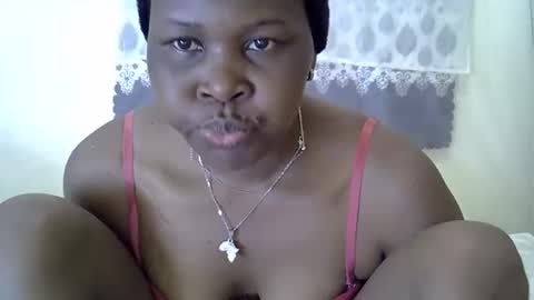 Snapshot of sweet_dori33 chatting on 05/15/26, 02:57 sweet_dori33 online show from 05/15/26, 02:57