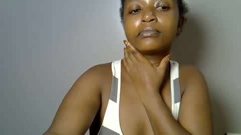 sweet_ebony001 online show from 03/26/26, 12:17