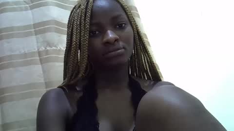 Snapshot of sweet_eldah chatting on 09/26/25, 08:13 Sweet eldah online show from 09/26/25, 08:13