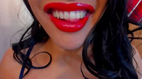 Snapshot of sweet_eliizabeth chatting on 03/25/26, 12:44 sweet_eliizabeth online show from 03/25/26, 12:44