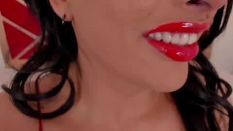 Snapshot of sweet_eliizabeth chatting on 05/30/26, 01:52 sweet_eliizabeth online show from 05/30/26, 01:52