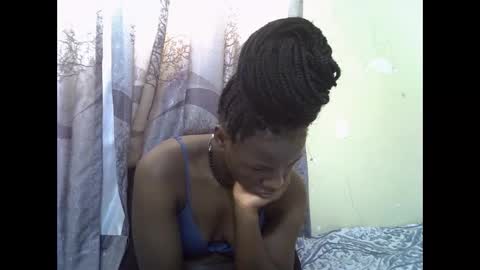 Edah online show from 05/16/26, 06:21