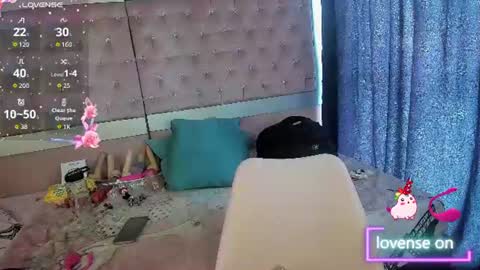Snapshot of sweet_emmili chatting on 06/24/26, 12:37 emmili online show from 06/24/26, 12:37