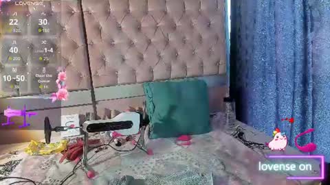 emmili  online show from 07/09/26, 12:20