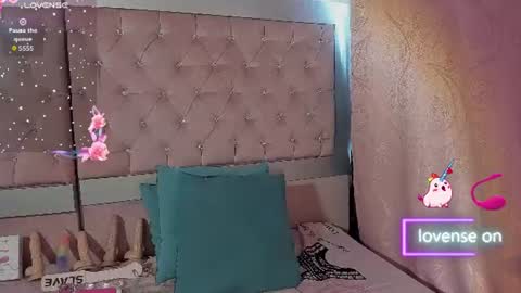 Snapshot of sweet_emmili chatting on 07/22/26, 12:30 emmili online show from 07/22/26, 12:30