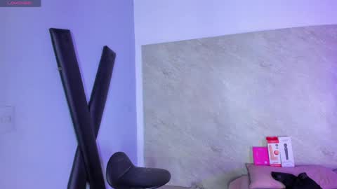 sweet_estefa_ online show from 05/17/26, 12:12