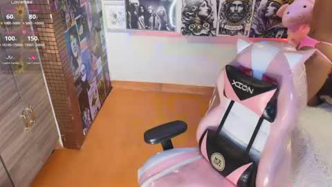 Snapshot of sweet_explotion chatting on 05/09/26, 04:28 sweet thani online show from 05/09/26, 04:28
