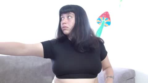 sweet_ferr online show from 08/08/26, 02:52