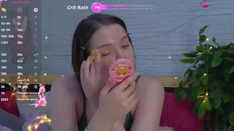Snapshot of sweet_ferret chatting on 05/17/26, 04:54 Amely online show from 05/17/26, 04:54