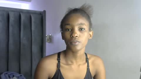 sweet_freaky online show from 12/01/25, 11:15