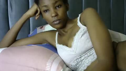 sweet_freaky online show from 04/11/26, 11:09