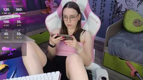 Alice online show from 10/23/25, 03:17