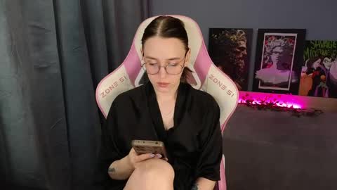 Alice online show from 06/02/26, 04:14
