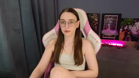 Alice online show from 06/07/26, 02:59