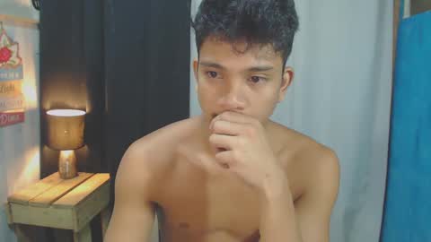 sweet_guyxx online show from 01/28/25, 03:46