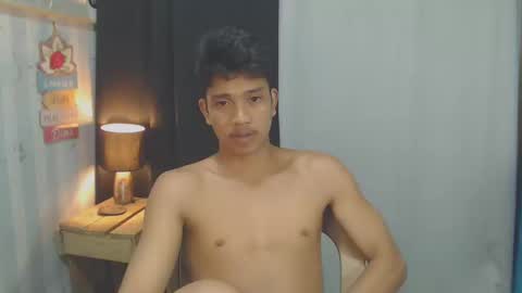 sweet_guyxx online show from 02/02/25, 01:08