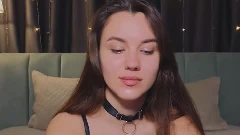 Snapshot of sweet_haeven chatting on 03/22/26, 01:58 Im Mia.LOVELY PATTERNS 100 120 160 200 my toy buzzes from 2 tip online show from 03/22/26, 01:58
