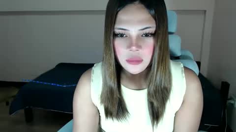 sophia daisy  online show from 02/23/25, 11:47