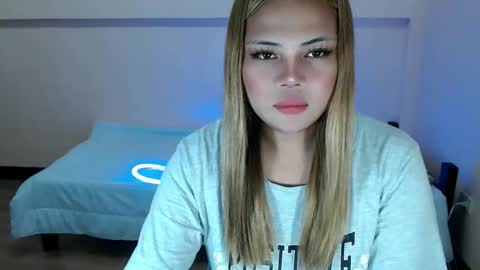 sophia daisy  online show from 10/11/25, 10:52