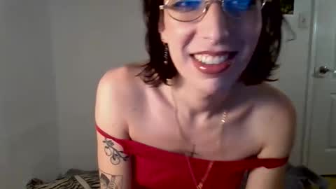 Snapshot of sweet_harvey chatting on 01/16/26, 12:25 sweet_harvey online show from 01/16/26, 12:25