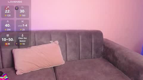 Nella online show from 12/17/25, 12:22