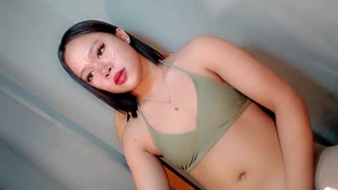 Snapshot of sweet_honeylove chatting on 03/07/26, 01:13 Anisha online show from 03/07/26, 01:13