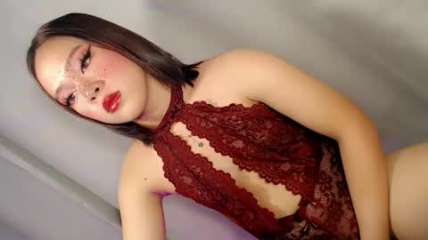 Snapshot of sweet_honeylove chatting on 03/28/26, 02:00 Anisha online show from 03/28/26, 02:00