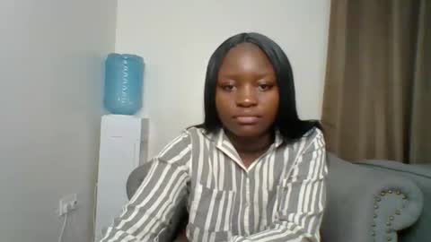 ESTHER NEEMA online show from 04/10/26, 04:50