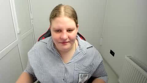 Karla online show from 05/12/26, 07:05