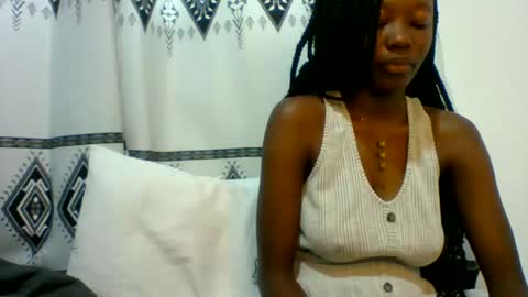 Snapshot of sweet_kcandy chatting on 07/16/26, 08:20 Sweet KCandy online show from 07/16/26, 08:20