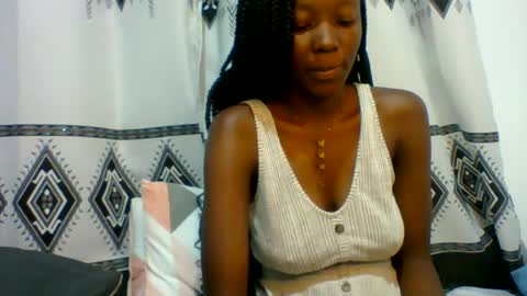 Snapshot of sweet_kcandy chatting on 07/20/26, 07:05 Sweet KCandy online show from 07/20/26, 07:05