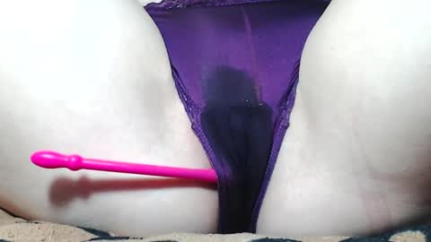 Snapshot of sweet_kitten25 chatting on 06/03/26, 07:22 Kitten online show from 06/03/26, 07:22