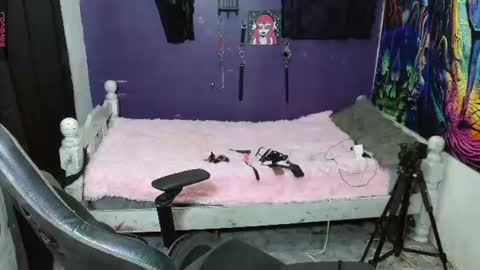 elizabeth grey online show from 07/04/26, 12:28