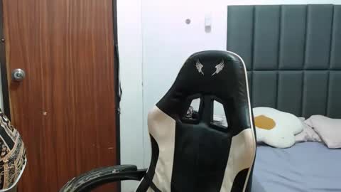 Snapshot of sweet_kittykatya chatting on 02/17/26, 05:30 sweet_kittykatya online show from 02/17/26, 05:30