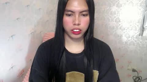 Snapshot of sweet_kyline69 chatting on 10/14/25, 05:03 sweet_kyline69 online show from 10/14/25, 05:03