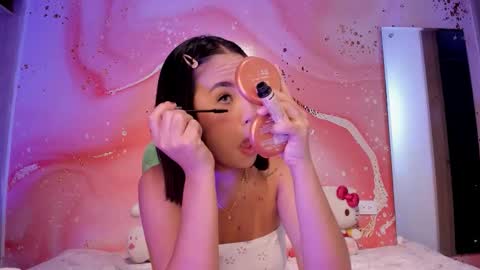 Lemarie online show from 10/25/25, 01:40