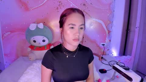 Snapshot of sweet_lemariee_ chatting on 01/17/26, 11:15 Lemarie online show from 01/17/26, 11:15