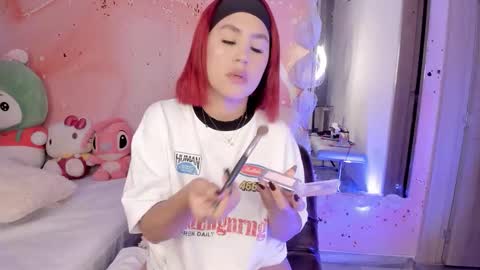 Snapshot of sweet_lemariee_ chatting on 02/01/26, 10:36 Lemarie online show from 02/01/26, 10:36