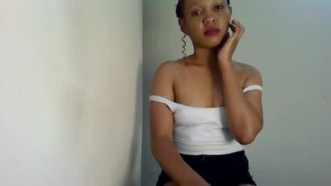sweet likey online show from 06/25/26, 05:17