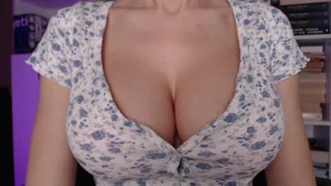 Jen online show from 03/04/26, 05:46