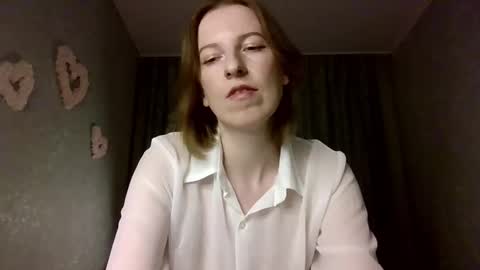 Snapshot of sweet_lilbunny chatting on 10/20/25, 03:23 sweet_lilbunny online show from 10/20/25, 03:23