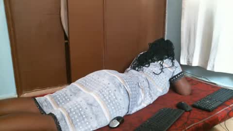 sweet_lilianah online show from 12/20/24, 09:43
