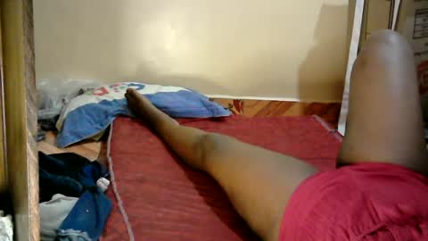 Snapshot of sweet_lilianah chatting on 06/13/26, 06:33 sweet_lilianah online show from 06/13/26, 06:33