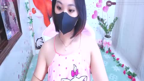 Lily online show from 09/13/25, 04:40