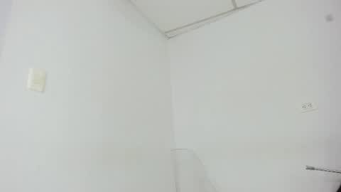 sweet_litle online show from 06/10/26, 03:50