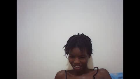 Snapshot of sweet_liz6510 chatting on 05/16/26, 11:03 Liz online show from 05/16/26, 11:03