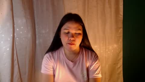 Snapshot of sweet_loverxxx chatting on 09/22/25, 03:25 Dimple online show from 09/22/25, 03:25