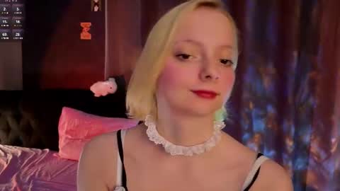 Snapshot of sweet_lynx chatting on 07/13/26, 03:59 Lana online show from 07/13/26, 03:59