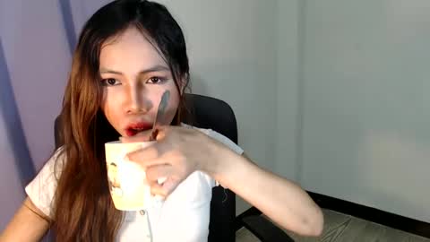 Snapshot of sweet_maleia69 chatting on 02/06/25, 07:29 Maleia online show from 02/06/25, 07:29